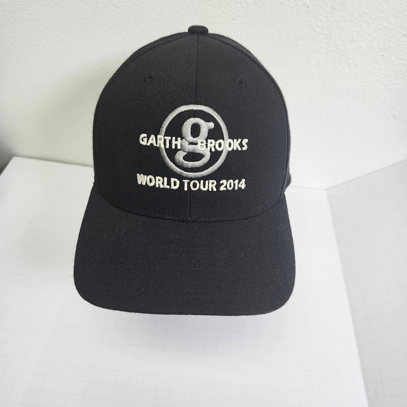 Garth‎ Brooks World Tour 2014 Baseball Cap Hat Embroidered Logo Black - Picture 1 of 7